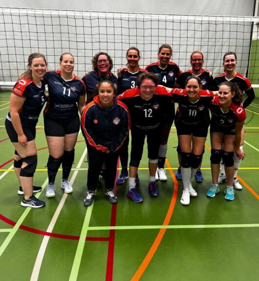 Dames recreanten van Avior 5e op het NK